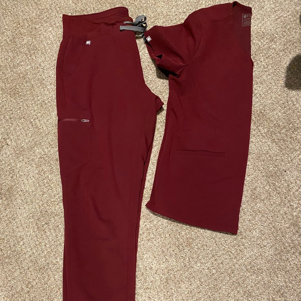 Burgundy Figs- Medium/Medium Tall